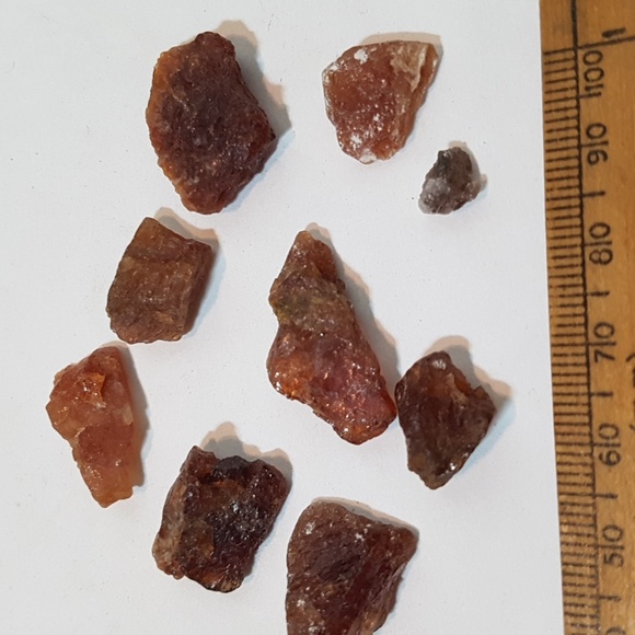 88.5ct hessonite garnet lot from pakistan - Picture 2 of 3